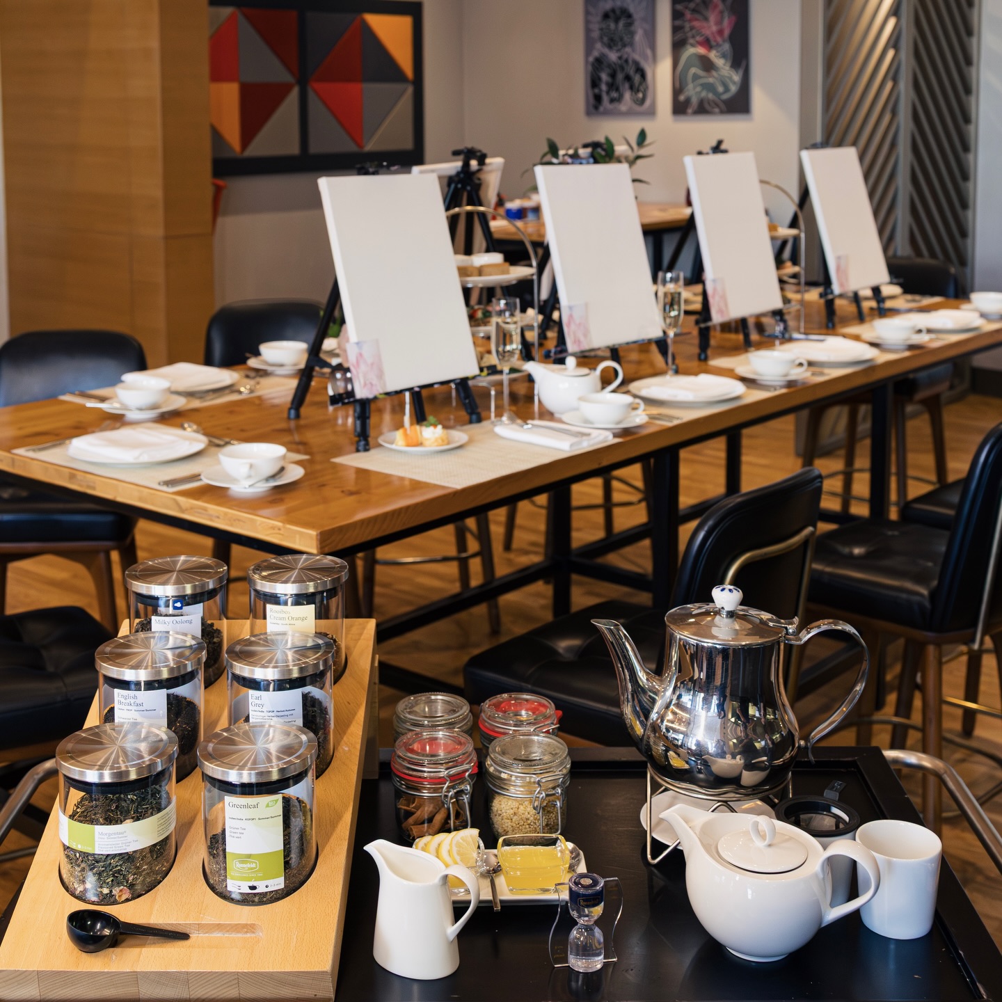 Afternoon Tea & Art (2/6)