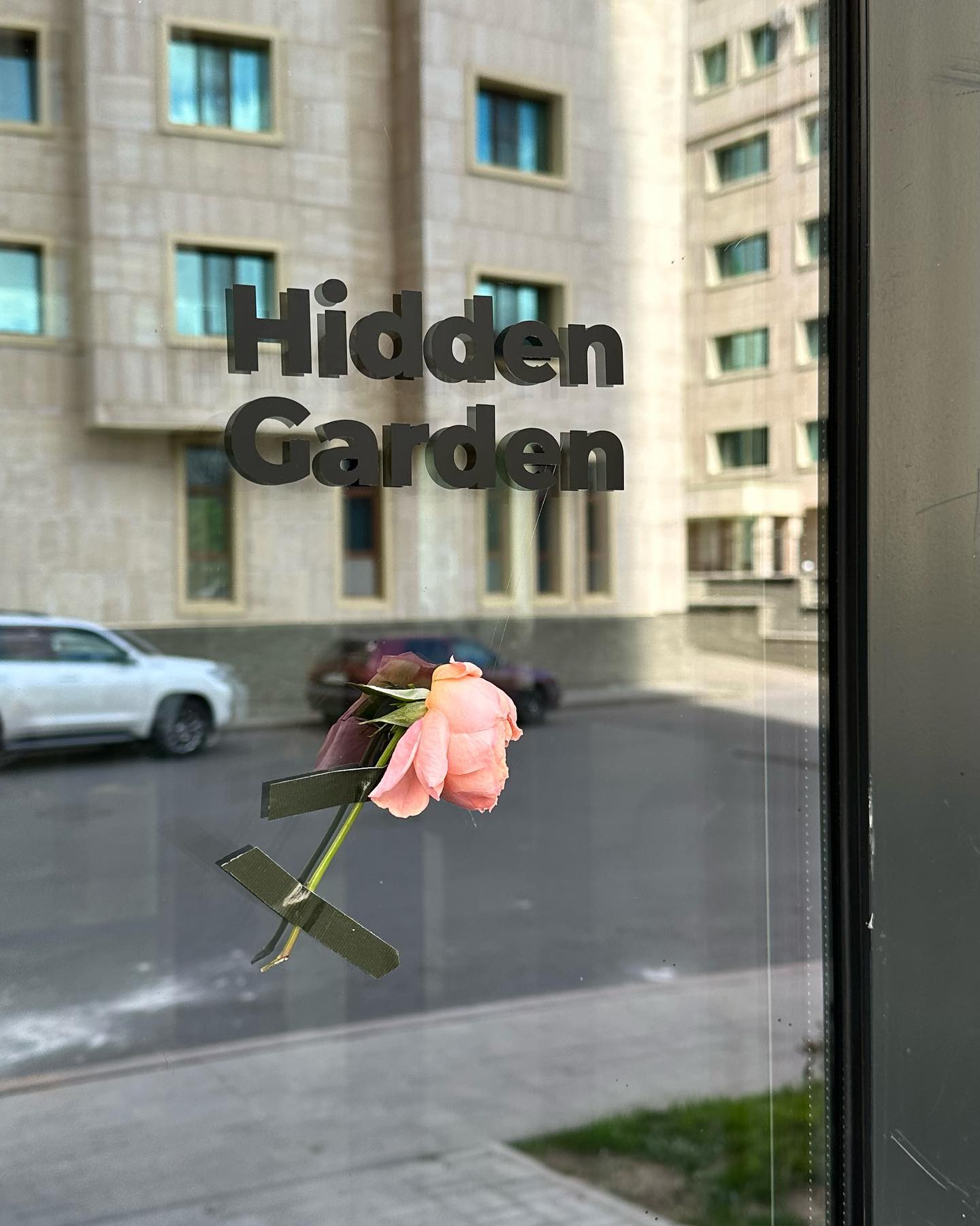 Поп-ап ресторан Hidden Garden (5/9)